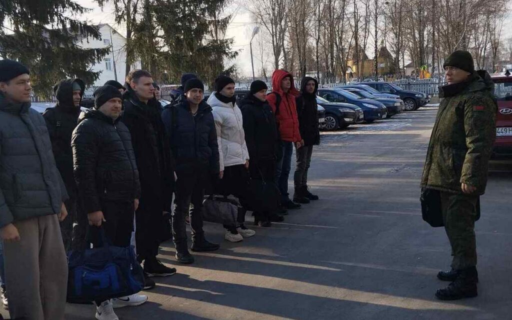 Военкоматы Минщины призывают резервистов на сборы