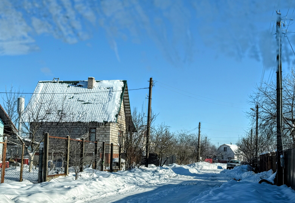 «Выводи детей! Горит труба!» — сосед спас семью от пожара под Фаниполем