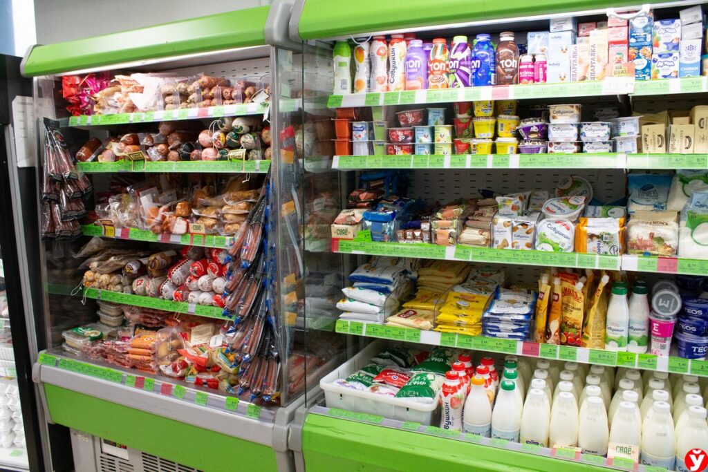 Жительница Гайны снова недовольна закрытым магазином: провели своё расследование