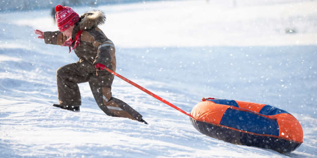 Что известно о состоянии мальчика, пострадавшего в Солигорске при катании на тюбинге