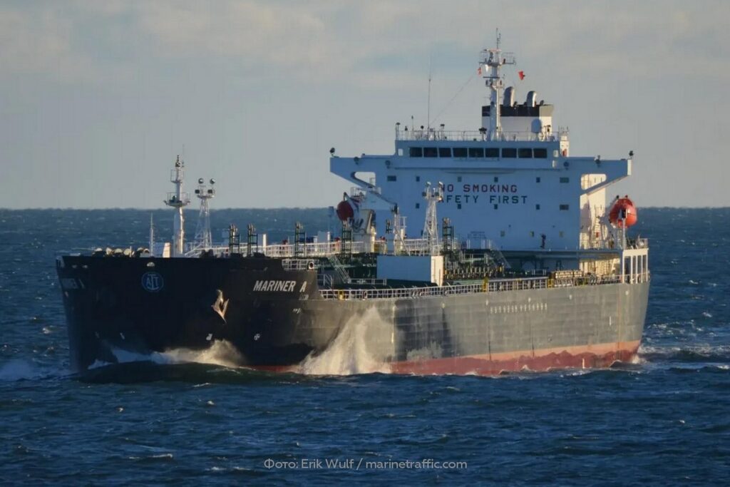 Почему доллар падает, а нефть дорожает: отвечаем на вопросы о мировой энергетике