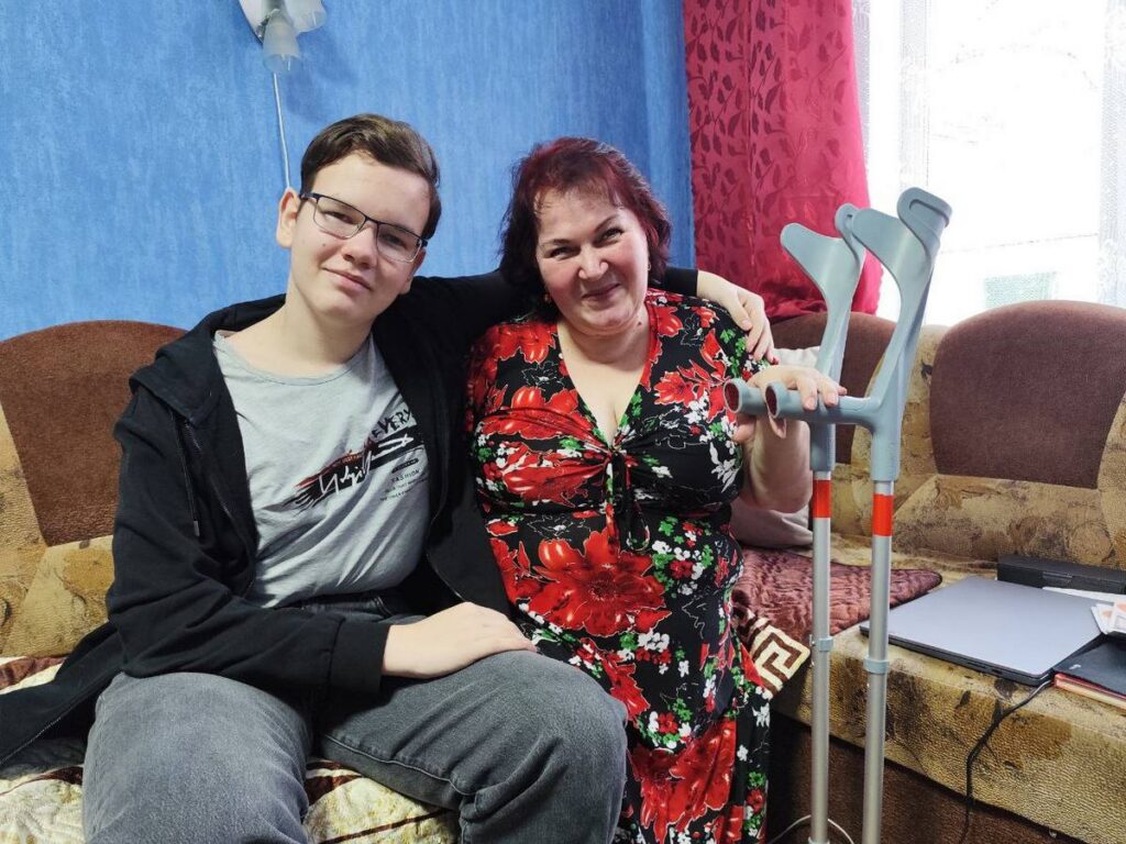 Как женщина из Марьиной Горки превратила трагедию в силу и помогает сотням инвалидов