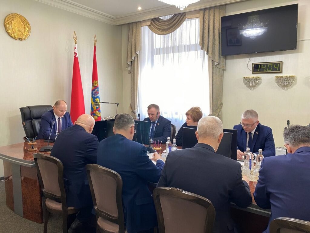 От БЕЛАЗа до агрокомбината «Дзержинский»: что ещё представят на Форуме регионов Беларуси и России