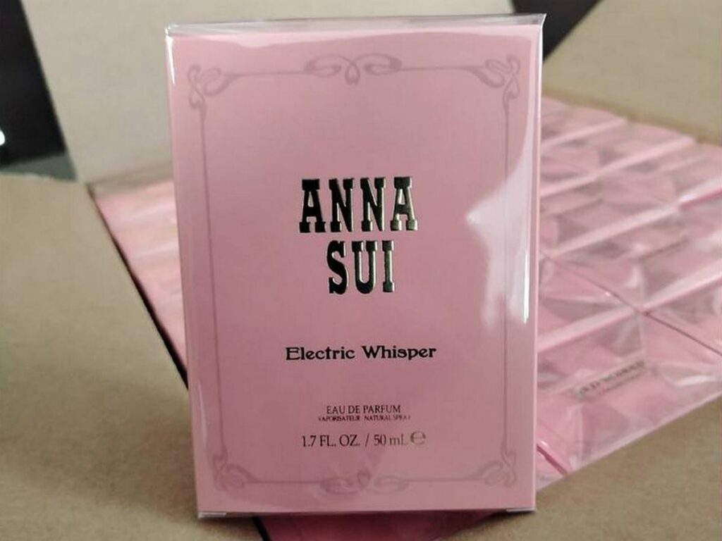 «Ароматная» контрабанда: партию туалетной воды везли из Литвы в Беларусь по подложным документам