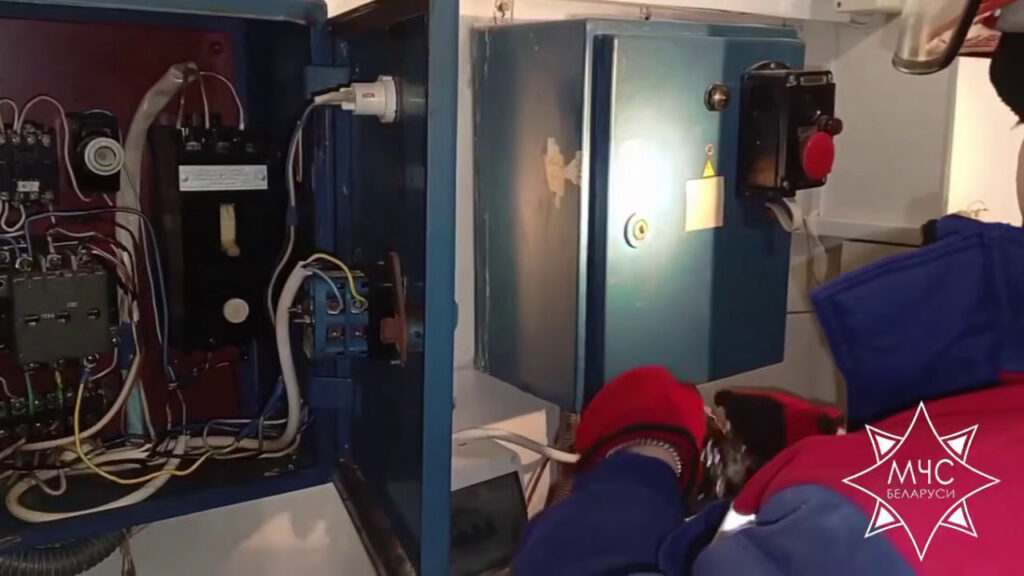 В ФОКе под Пуховичами сработала сигнализация – на вызов выезжали пять машин МЧС