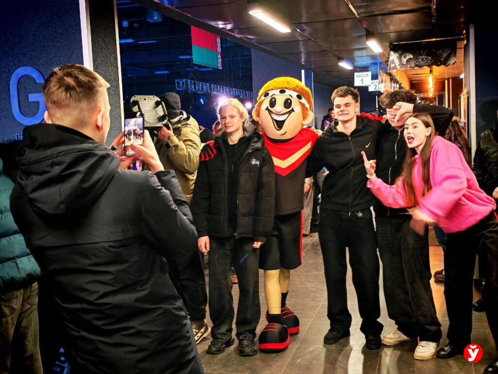 болельщики