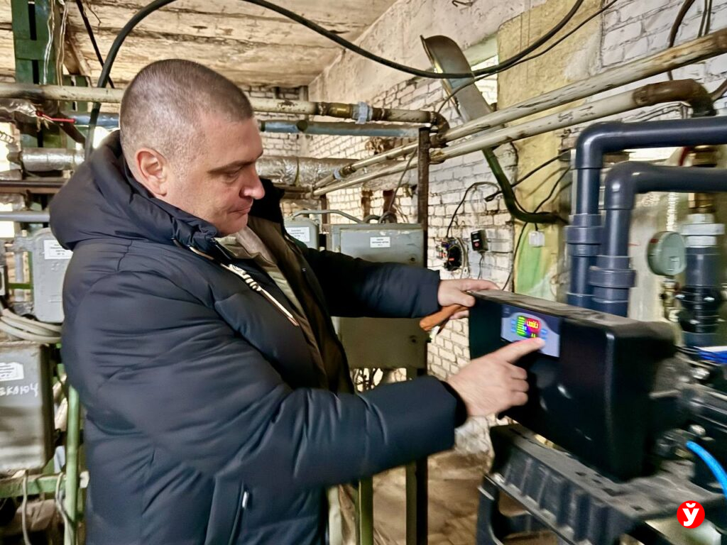 От криминалиста до коммунальщика. Как Михаил уехал из Украины и нашёл дом и работу в Копыле