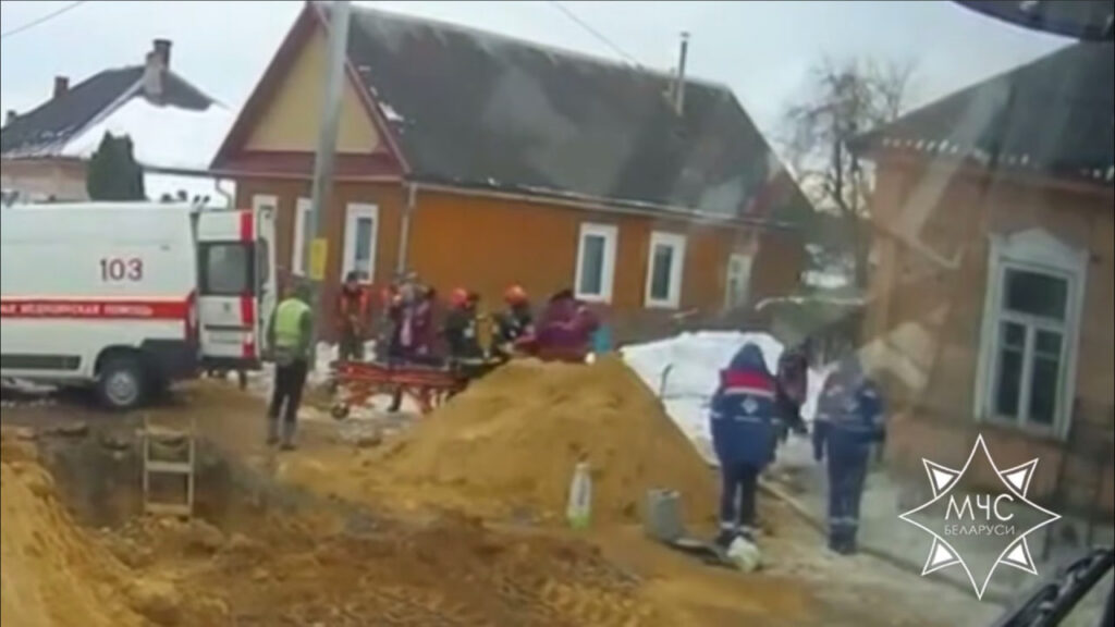 На пожаре в Червене спасли мужчину