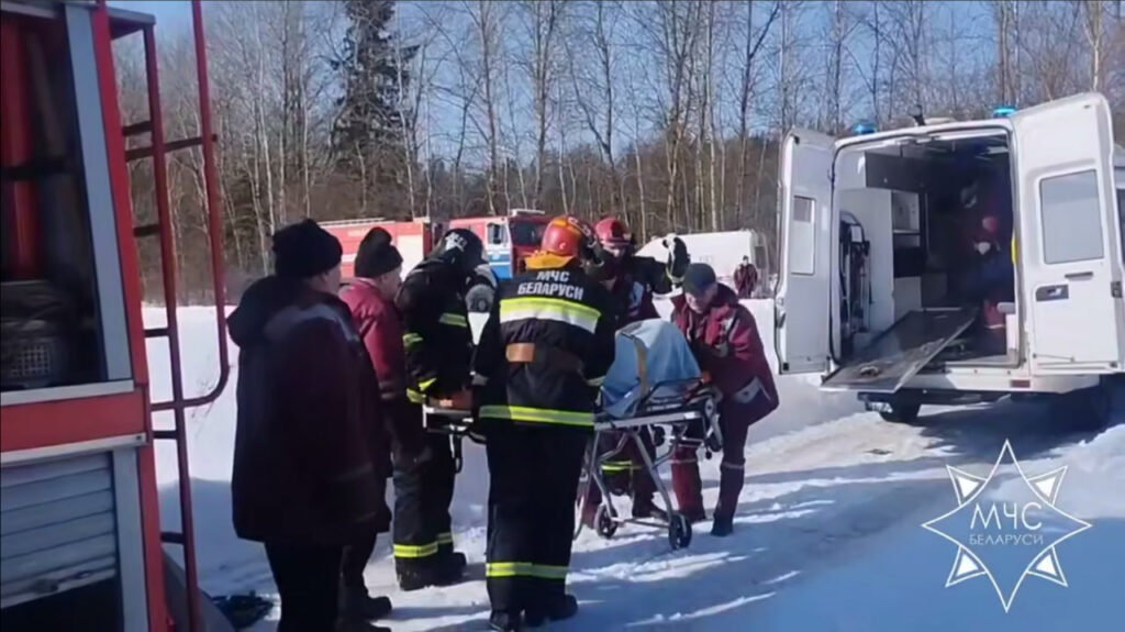 В Мядельском районе пожар едва не унес жизни семьи