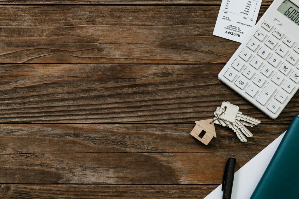 Белорусы, сдающие квартиры иностранцам, обязаны отчитаться за 3 часа – иначе штраф до 900 рублей