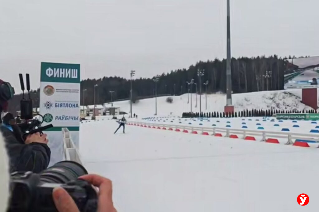 Анна Сола и Анастасия Титова забрали золотые награды открытого чемпионата страны по биатлону