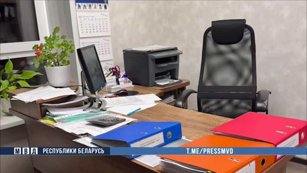 Схема на 1,4 млн: 52‑летняя главбух присваивала деньги фирмы и тратила их на «красивую жизнь»