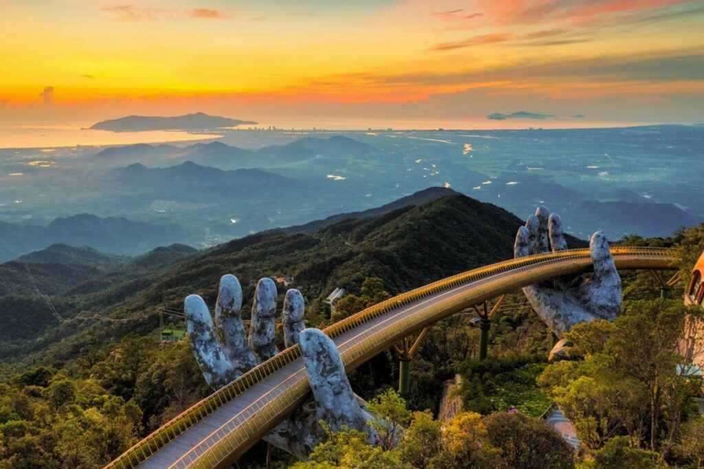 «Белавиа» с мая начнет летать во вьетнамский Дананг – известна стоимость туров