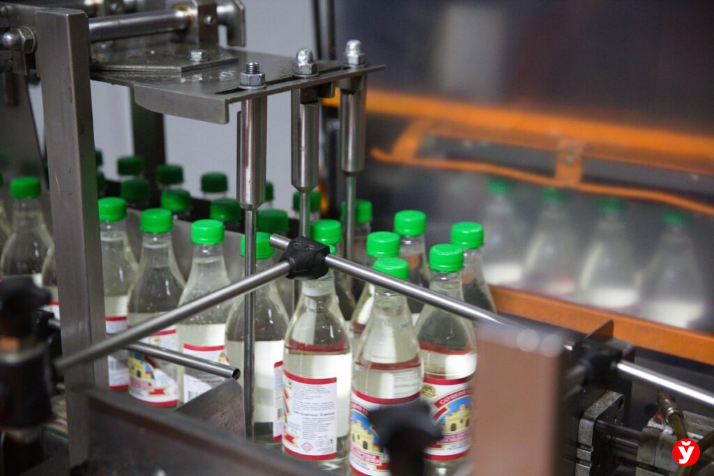 К пельменям, шашлыку и салатам — Слуцкий завод создает уксусы в три раза дешевле итальянских