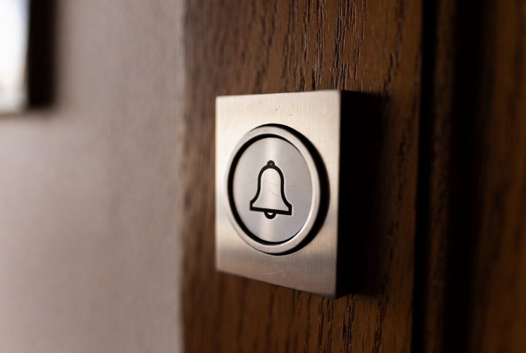 В квартиры белорусов с 1 марта будут приходить и задавать вопросы: кто и зачем