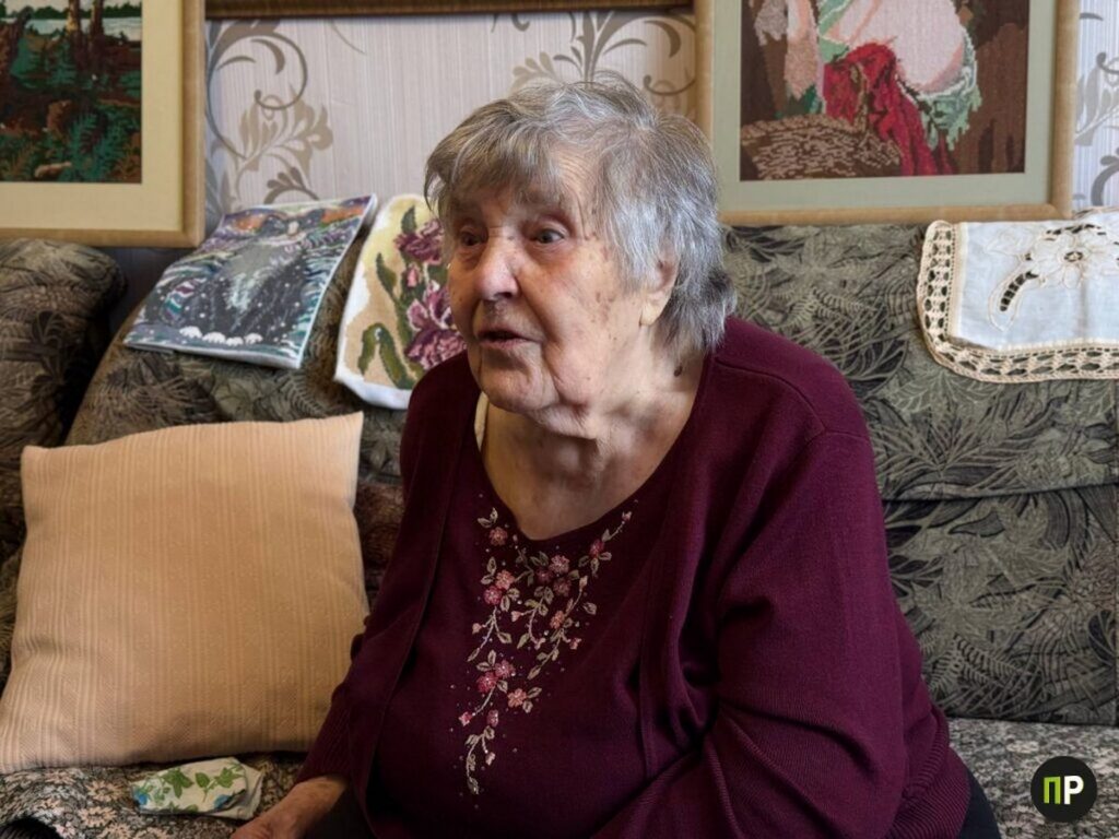 Ясный ум и твердый характер: жительница Минского района делится рецептом активного долголетия