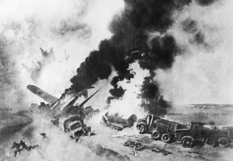 Воздушный подвиг над Чудово: огненный таран, который навсегда вошёл в историю