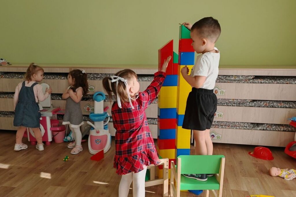 Порядок постановки ребенка на учет в детский сад обновили в Беларуси