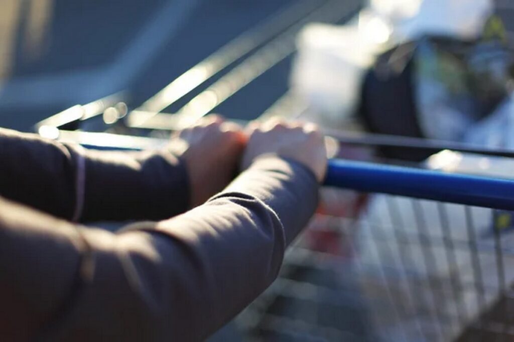 МАРТ закрыл столичный «Белмаркет» с просрочкой с 2025 года