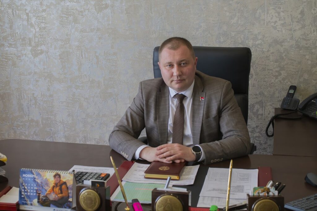 Директор_комхоза_Евгений_Халимоненко