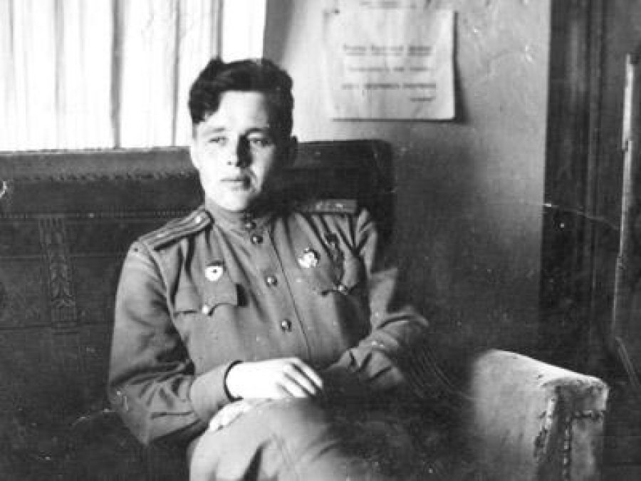 Дважды Герой Советского Союза. История о легендарном танкисте Семене Хохрякове