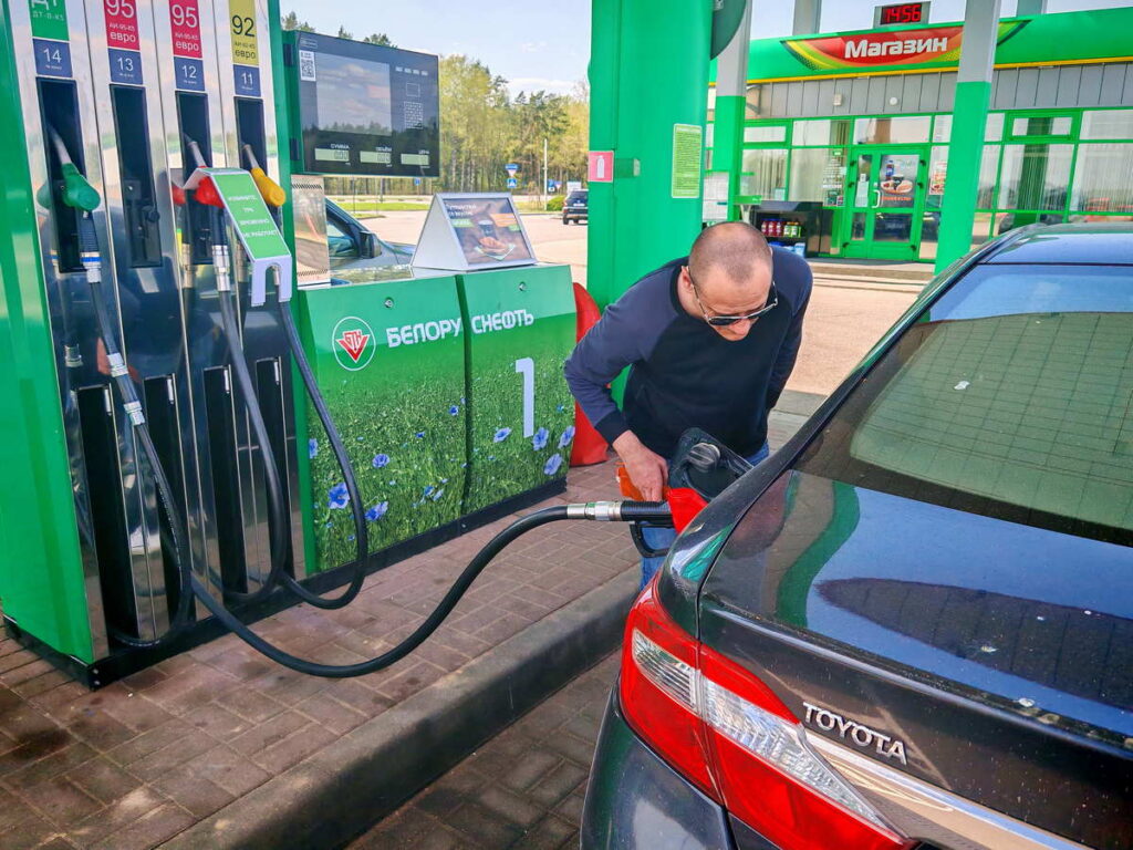 Бензиновая удавка: как энергетический кризис раскалывает Евросоюз