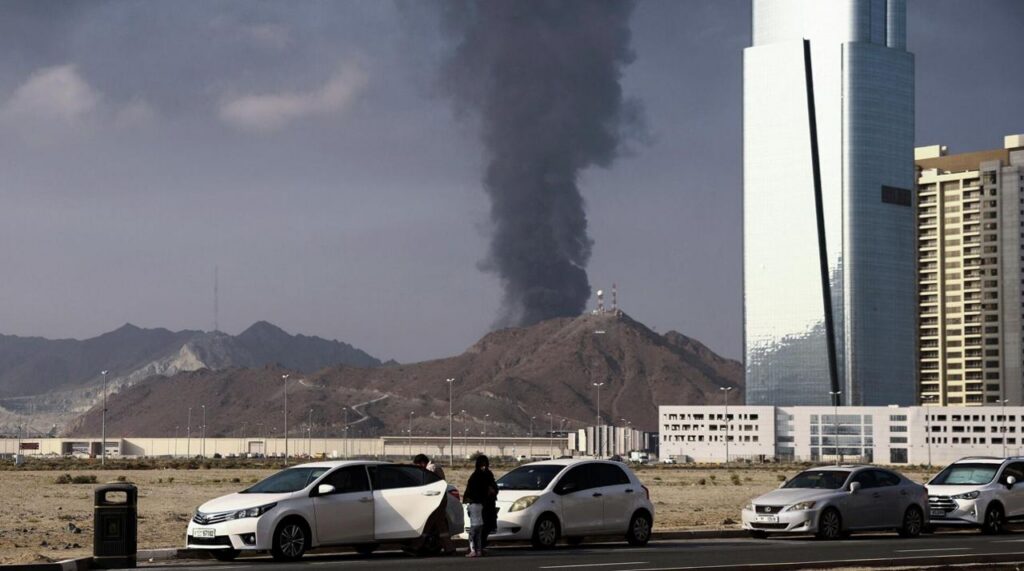 Каждый сам за себя: теннисисты вынуждены спасаться бегством из ОАЭ из-за опасности на турнире
