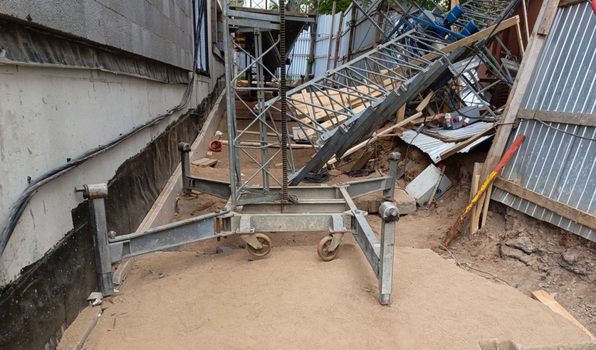 Рабочий погиб при падении подъемной платформы в Минске – следствие установило причину трагедии