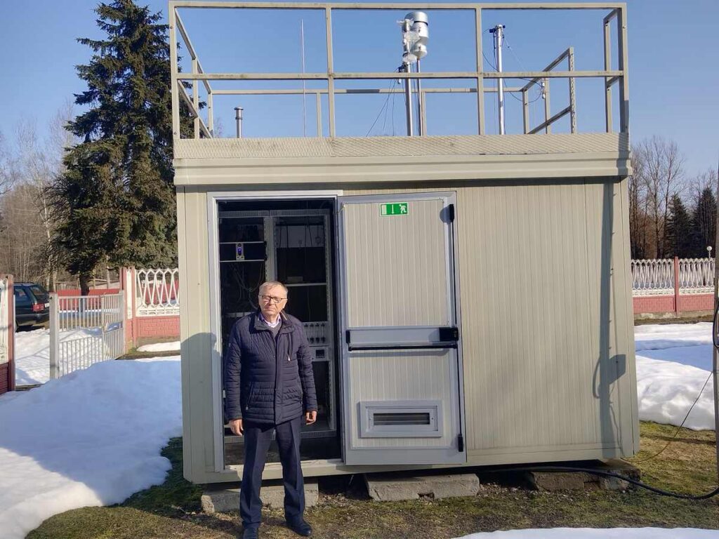 Слышать озеро: история человека, который почти полвека наблюдает за погодой, водой и жизнью Нарочи