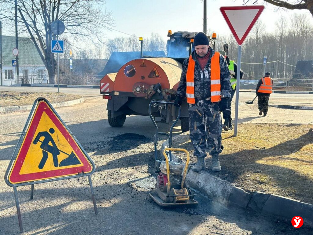 Сугробы по пояс и сотни заявок: как Вилейское ЖКХ справилось с зимой и держит район в порядке