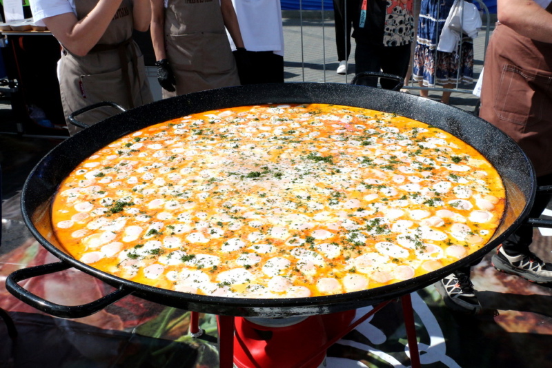 В Барановичах приготовят гигантскую яичницу из 330 яиц – ее сможет попробовать каждый