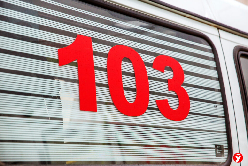 Мужчина с ожогами госпитализирован после пожара в доме в агрогородке Дукора