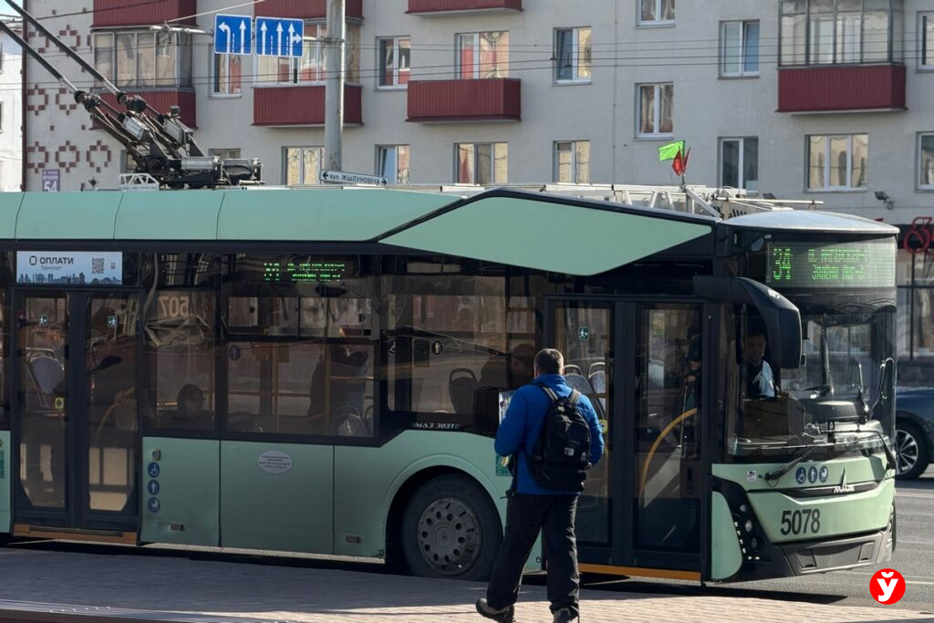 В Минске усилят защиту пассажиров троллейбусов от удара током