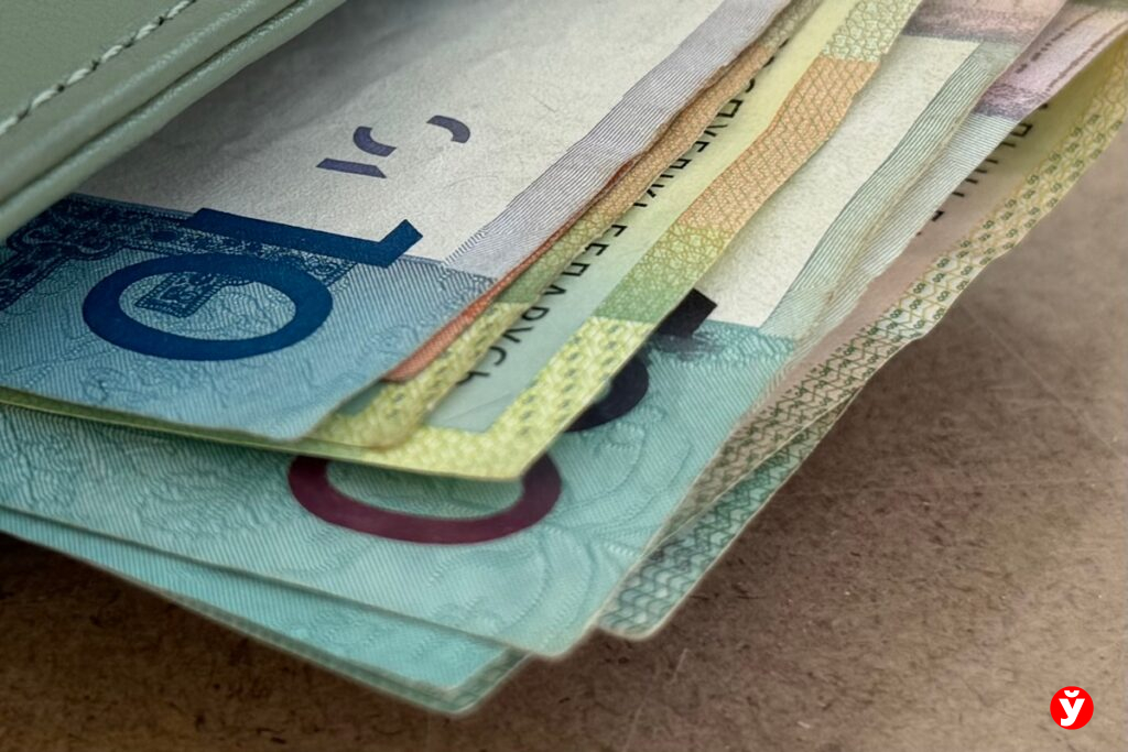 Зарплата вырастет у некоторых белорусов с 1 апреля