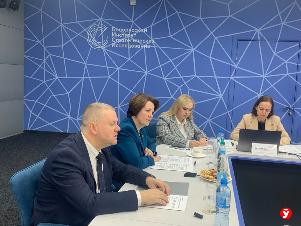 Аналитики показали, какой становится роль современной белоруски – результаты исследования удивили