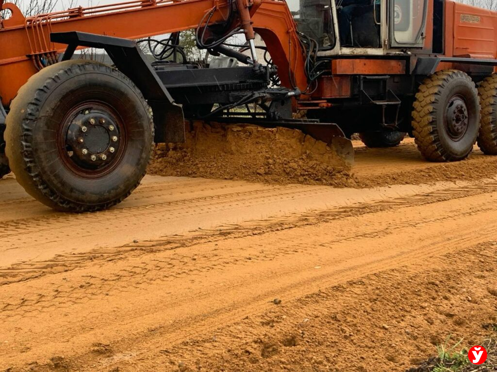 Весной в Минской области планируется обновить 500 км гравийных дорог