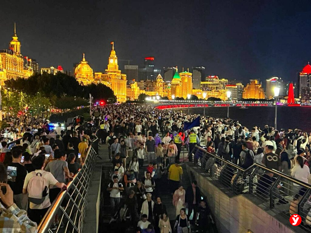 Дроны приносят еду: чем удивил Шанхай