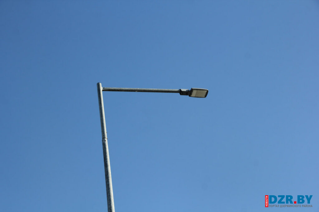 «Умный свет» по-белорусски: как в Дзержинском районе управляют освещением из одной точки