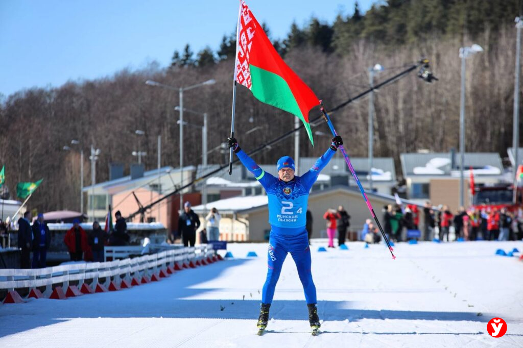 Министерство спорта выиграло зрелищную лыжную эстафету в Раубичах
