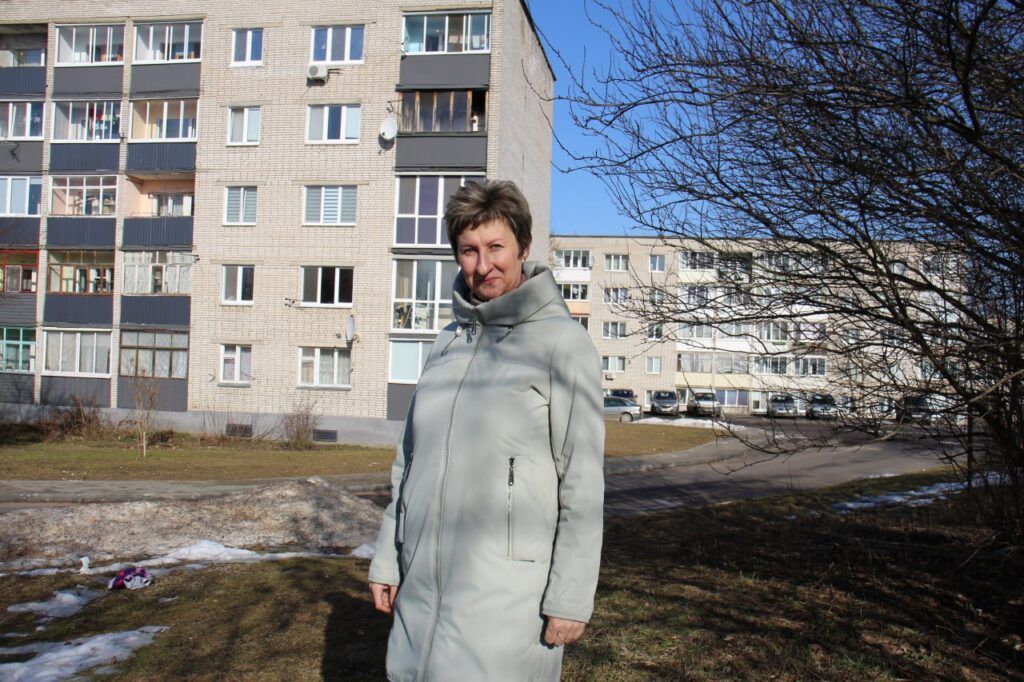 Женщина, заметившая пожар в Заславле, помогла спасти жильцов квартиры