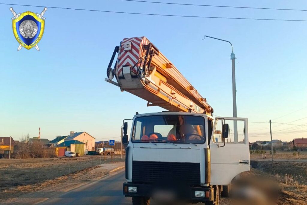 В Жодино электрик погиб от удара током при монтаже уличного освещения