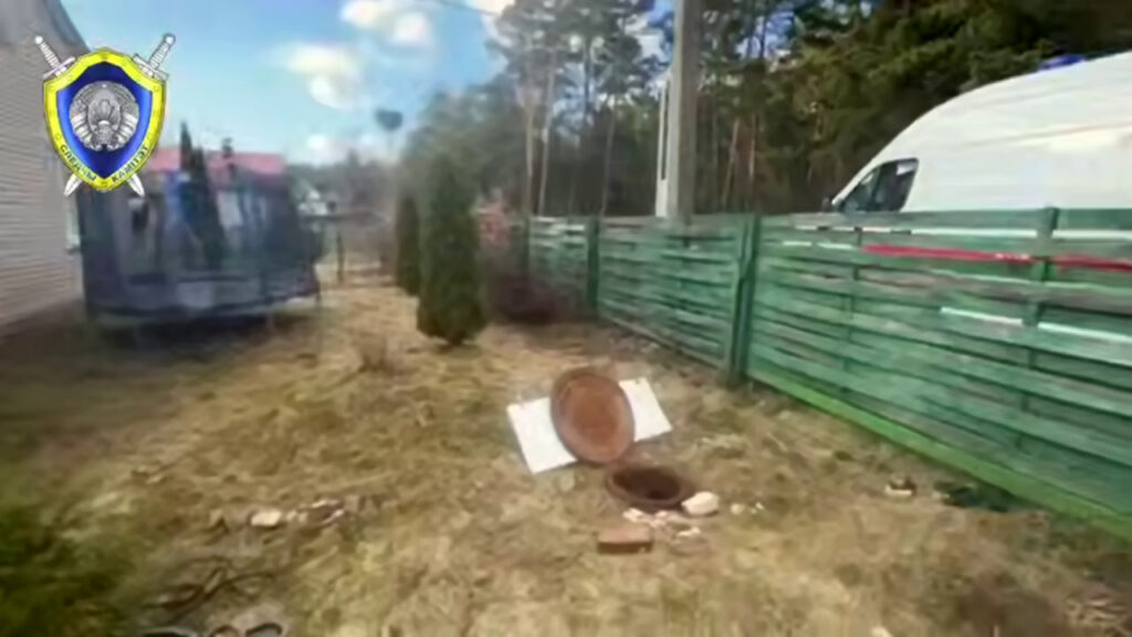 Четырехлетний ребенок погиб под Копылем – мальчик упал в канализационный люк