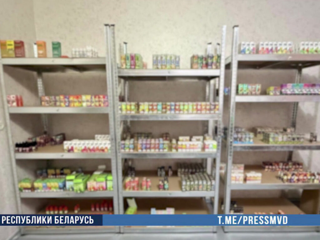 У 21-летнего борисовчанина изъяли вейпов на 100 тысяч рублей