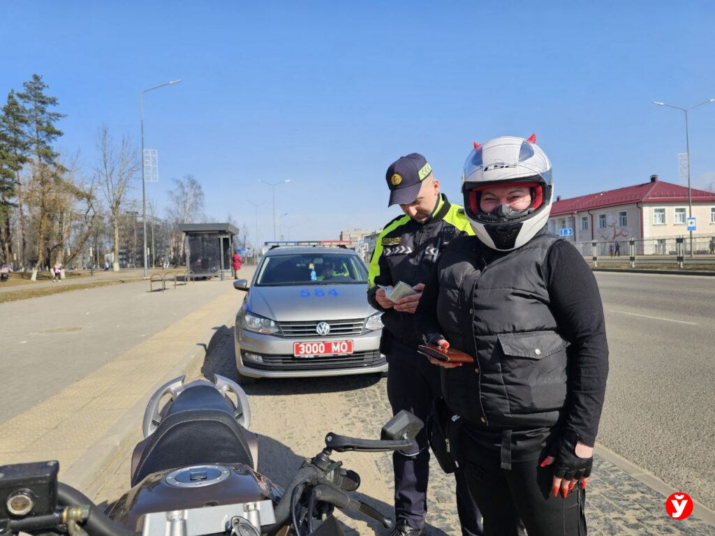 Кто уже открыл мотосезон и у всех ли есть техосмотр — узнали в рейде с ГАИ в Борисове