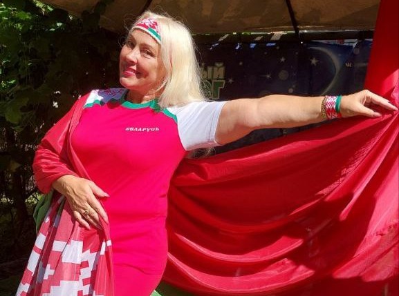 «Хочу, чтобы соседи жили дружно». Оксана Петровская о символах мира, белорусском флаге и силе памяти