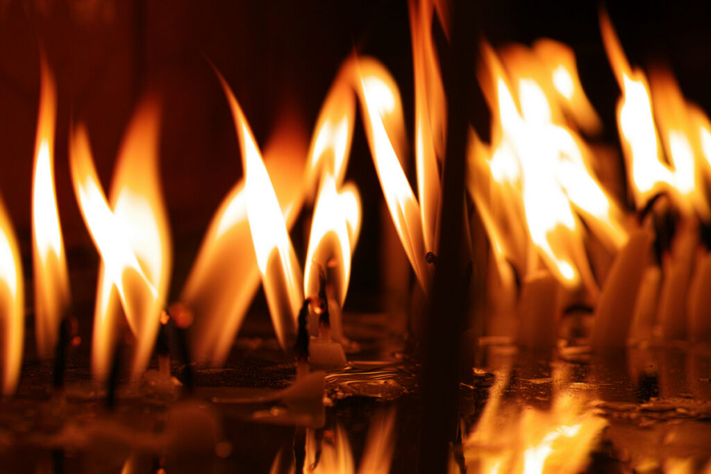 В Мачулищах на парне загорелась одежда – его доставили в больницу