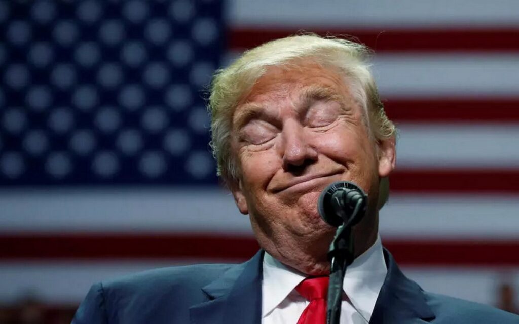 Трамп – сумасшедший? Что скрывается за маской президента США