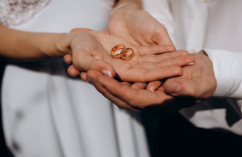 В Беларуси пара поженилась дома – когда такой вариант допустим