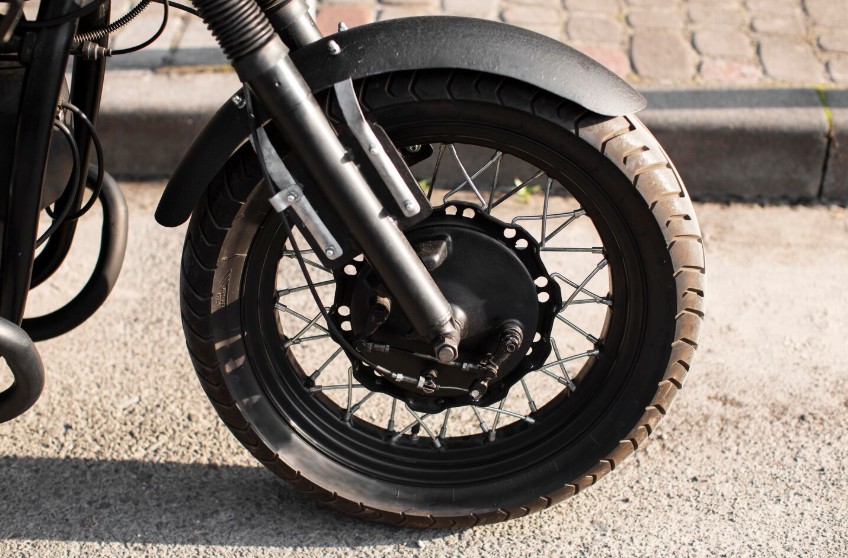 Мотоциклиста-бесправника задержали после погони под Минском