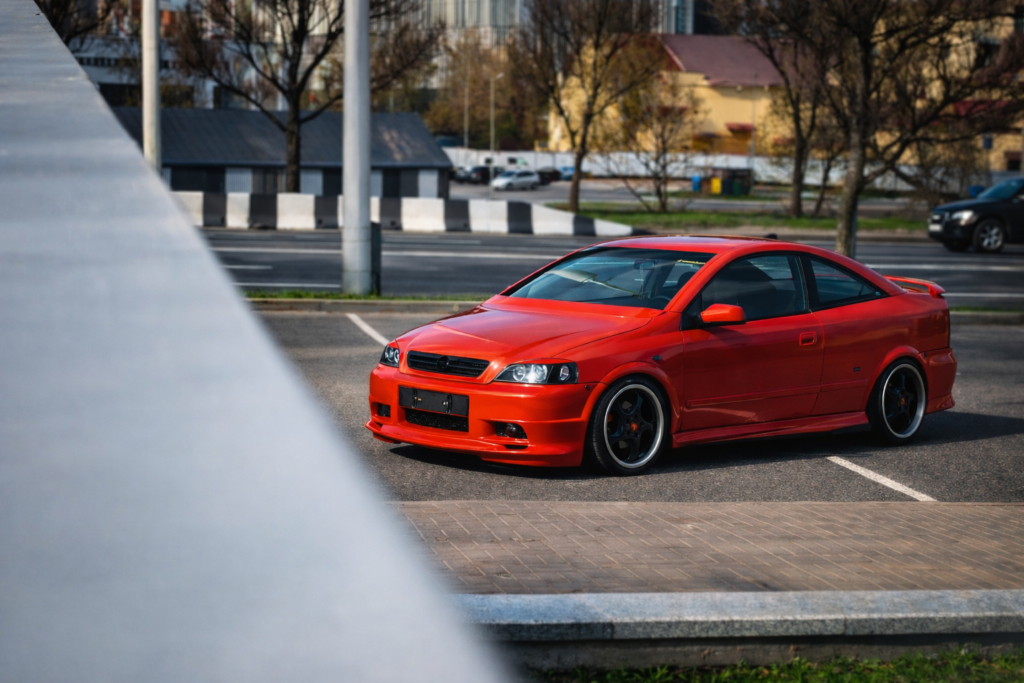 Белорус купил «уставший» Opel Astra и построил проект мечты